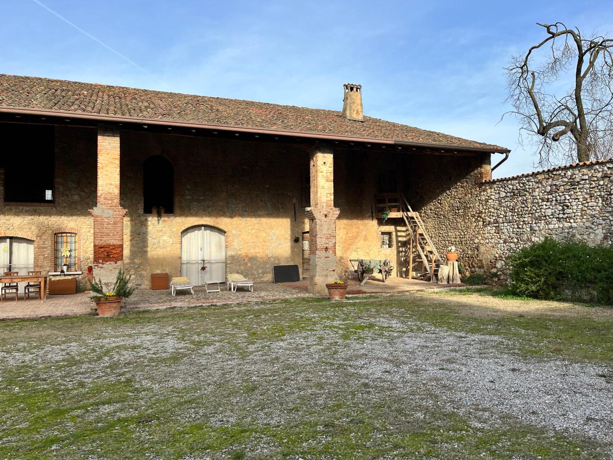 Antico Cascinale Lombardo Bed & Breakfast Lonato Exterior foto