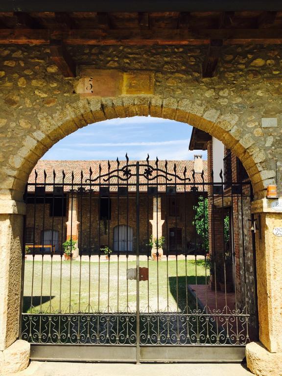 Antico Cascinale Lombardo Bed & Breakfast Lonato Exterior foto